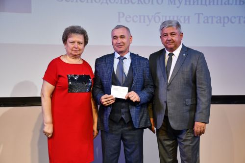 Мәгариф һәм фән хезмәткәрләренең август киңәшмәсе