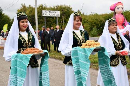Рус Әҗәле авылында яңа мемориаль зона ачылышы
