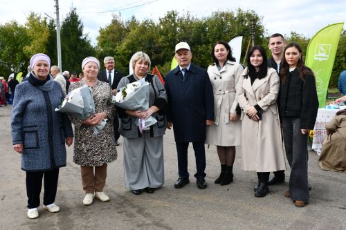 Рус Әҗәле авылында яңа мемориаль зона ачылышы