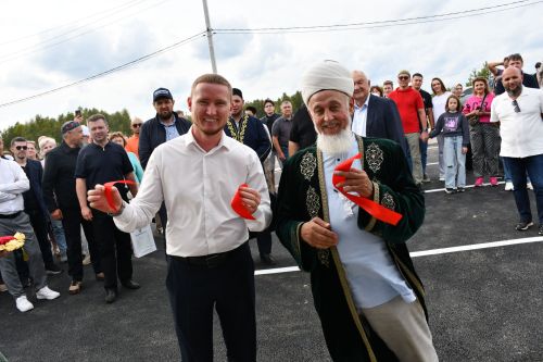 «Теплое место» бистәсендә бүген игелеккә нигез салынган көн