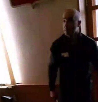 Берничә кеше колонияне басып алган