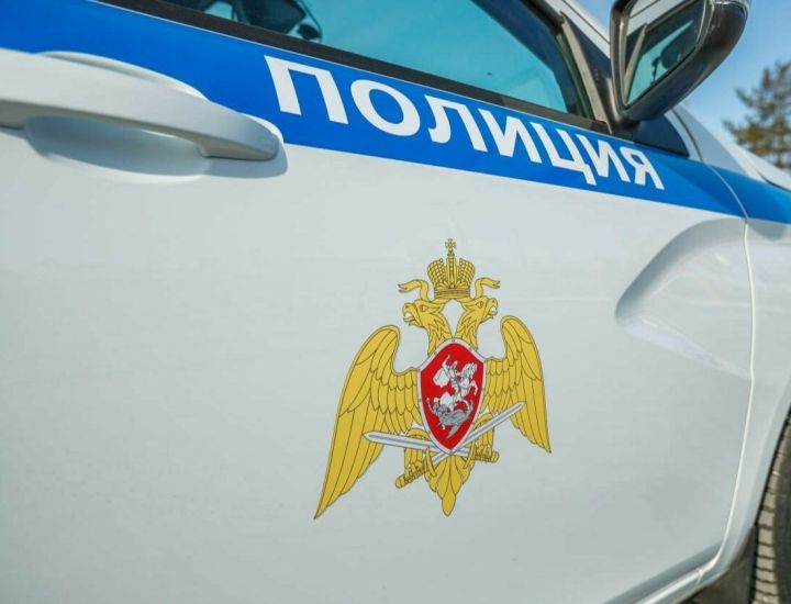 Яшел Үзәндә 17 яшьлек питбайк йөртүчене бәрдергәннәр