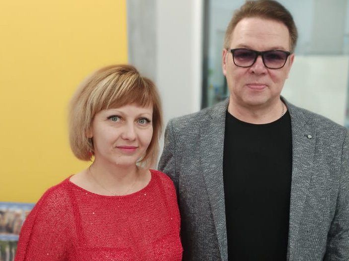 «Бердәмлек»тә бергәлек: Мәдәни үсеш үзәгендә рәссамнар Нина һәм Эдгар Филипповларның шәхси күргәзмәсе ачылды