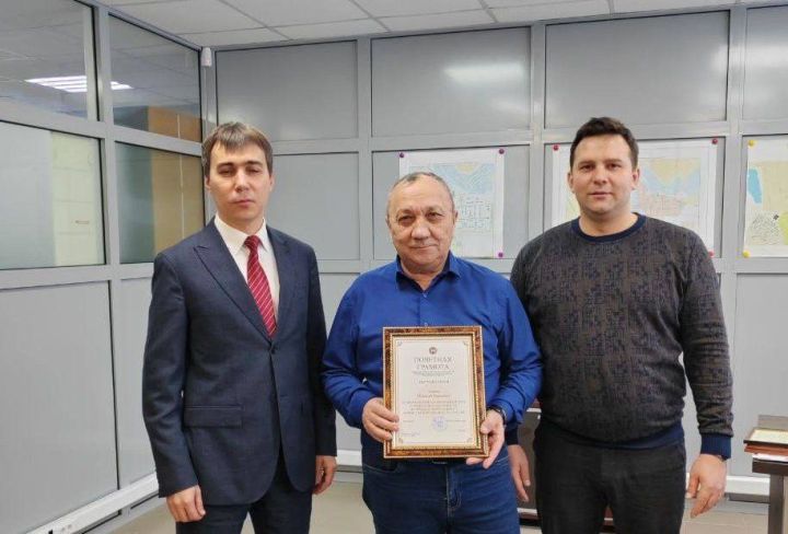 Осиновоның җылылык белән тәэмин итүче компания баш инженеры ТР Төзелеш министрлыгының Мактау грамотасына лаек булды