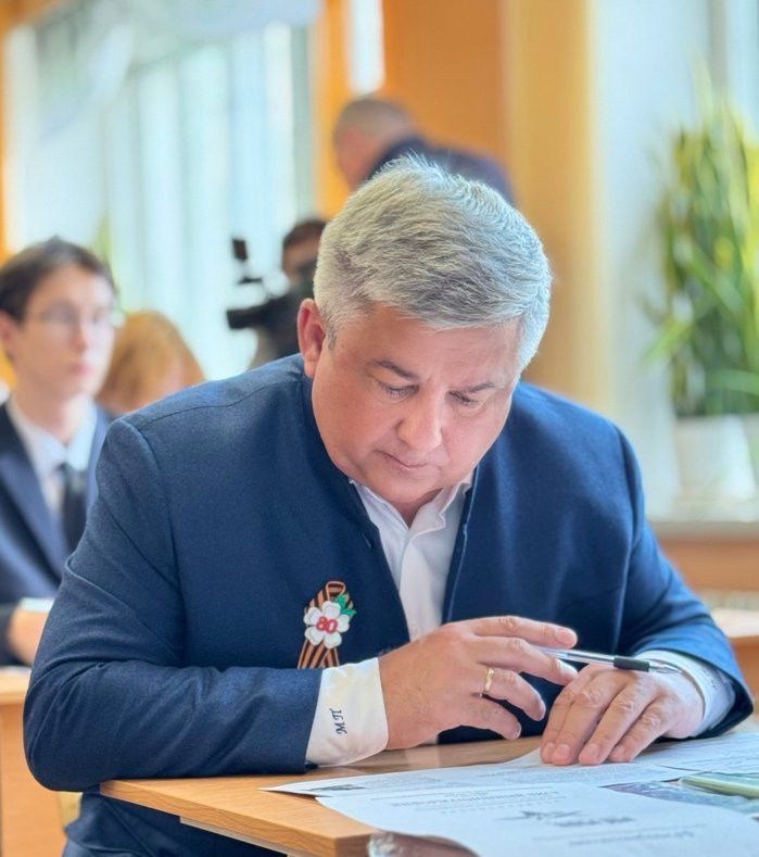 Яшел Үзәндә узган «Җиңү диктанты» төрле буынны берләштерде