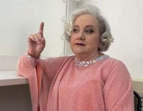 Зөһрә Шәрифуллина: «Илһам абыйның күлмәкләрен юган өчен 1 сум 50 тиен ала идем»