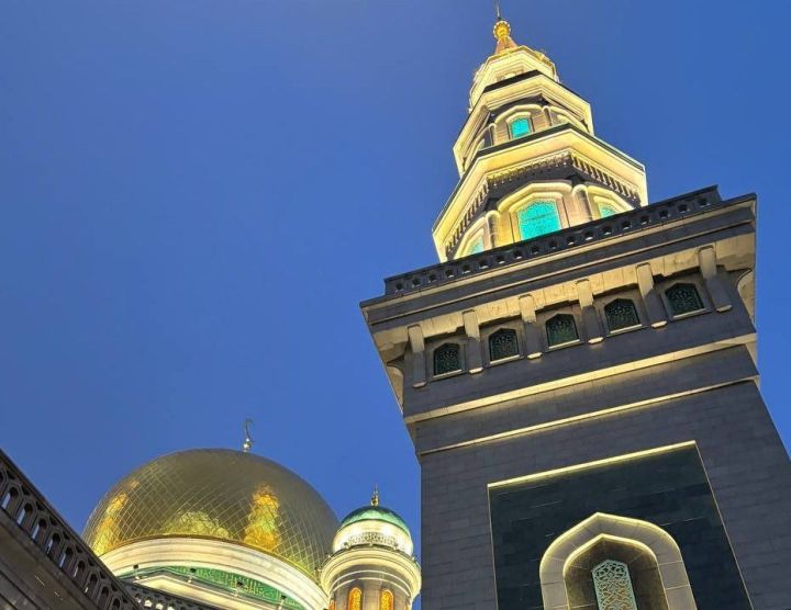 Әгәр авырлык кичергән кеше бу сурәне укыса, Аллаһның әмере белән авыр хәлдән чыгачак