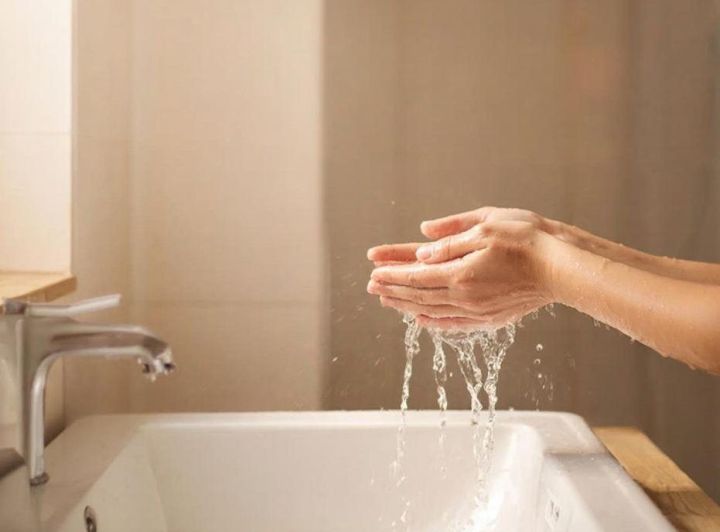 Тәһарәт алганда су йотсаң, ураза бозыламы?