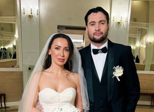 Дүрт бала әнисе Лилия Хәйруллина кияүгә чыга?