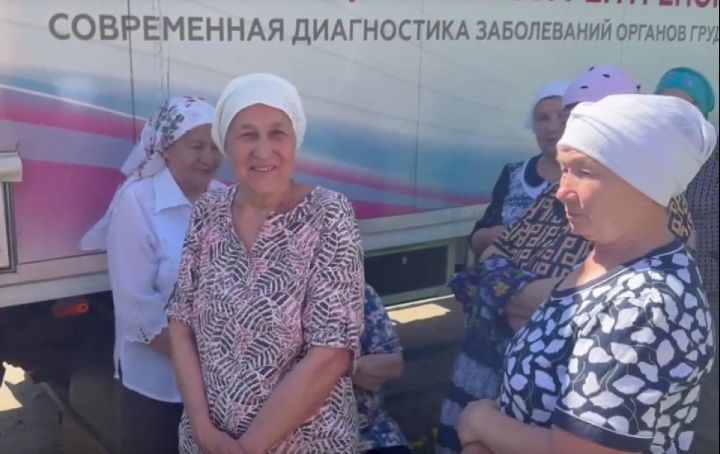 Сәламәтлек — беренче чиратта: Күгәй авылында күчмә флюорография машинасы эшләде