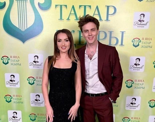 «Миңа аның янәшәсендә рәхәт булырга тиеш»: Марат Яруллин соңгы арада булган хәлләргә җавап бирде