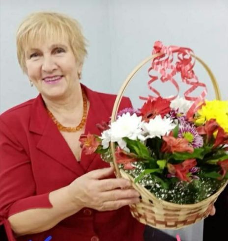 Юынчы авылында яшәүче Гөлсинә Мөхәммәт кызы Борһанованың 70 яшьлек юбилее.
