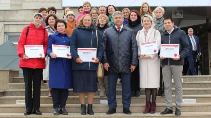 Яшел Үзән районы "Лукойл" компаниясеннән 6 грант алды