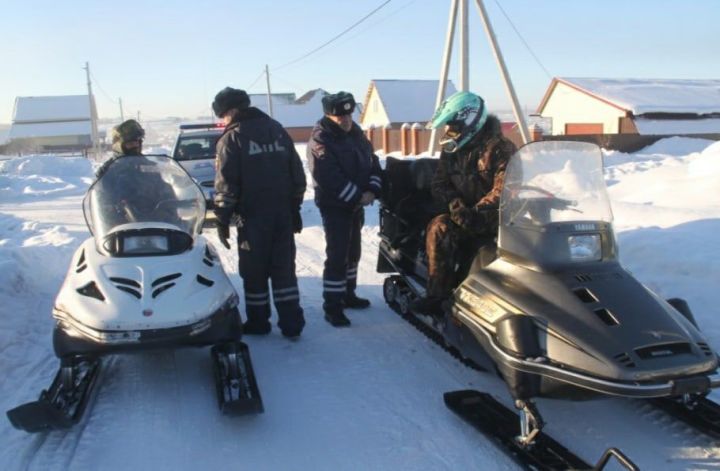 Яшел Үзәндә кар чаналарын тикшерә башладылар