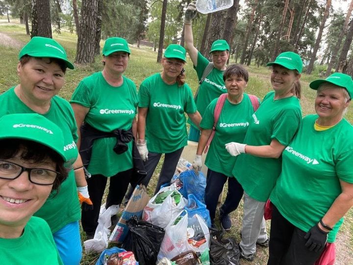 Урман - ул чүп-чар урыны түгел! Волонтерлар Яшел Үзән урманын чистартырга чыкты