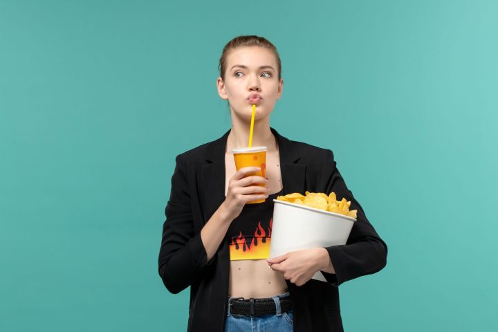 Сәламәтлеккә иң зыянлы ризыклар турындагы язмабызны дәвам итеп...