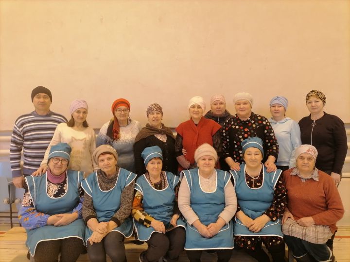 «Дөньяда кызык булмаган кешеләр юк...»