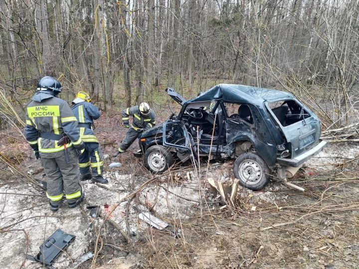 А-295 автотрассасының 112нче чакрымында җитди юл-транспорт һәлакәте була