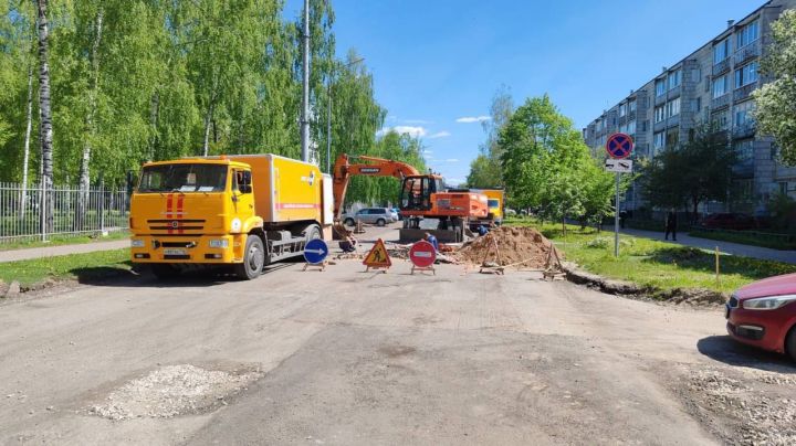 Ремонт эшләре белән бәйле рәвештә, Комсомол урамыннан Гагарин урамына кадәр Карл Маркс буенча юл вакытлыча ябыла.