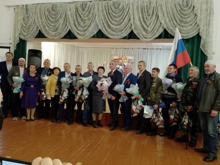 Норлат урта мәктәбендә легендар якташыбыз, Әфган сугышы ветераны Таһиров Рафаэль Тәлгать улын искә алу кичәсе узды