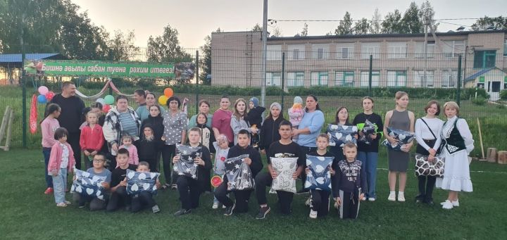 Бишнә авылында кичке Сабантуйлары бик күңелле узган