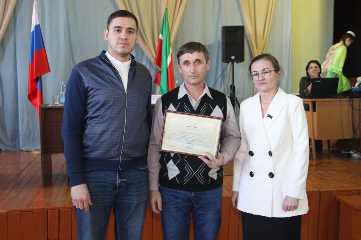 Авыл җирлекләрендә хисап сессияләре дәвам итә