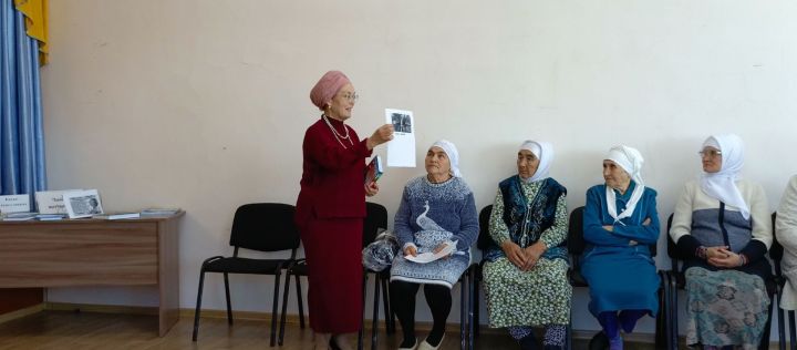 Бакырчы авылында Халыкара өлкәннәр көнен билгеләделәр