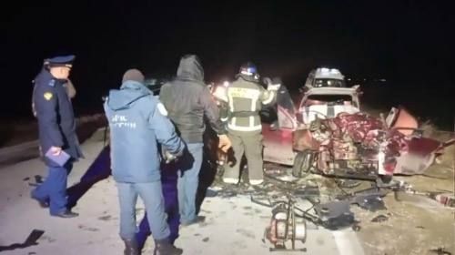 Төнге юлда җиңел машина атка бәрелгәч, каршы килә торган «Матиз»да кешеләр үлеп беткән