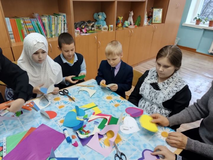 К.Насыйри ис. архитектура-этнография комплексында Әниләр көненә багышланган мастер-класс узды