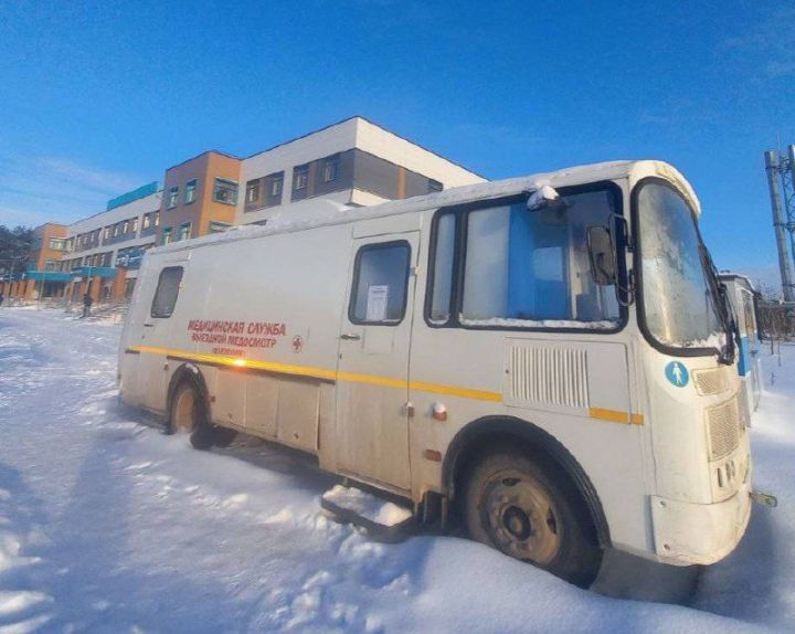 Осиновода күчмә медицина комплексы эшли