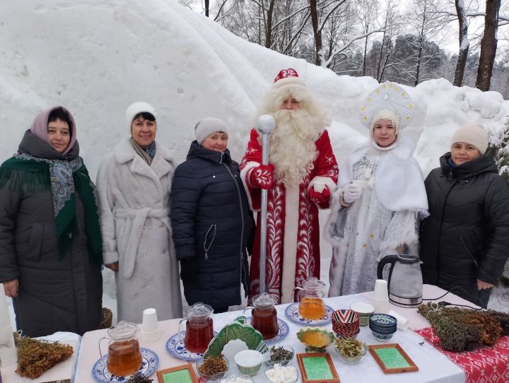К.Насыйри ис. архитектура-этнография комплексы Раифада «Чәй һәм прәннек» халык традицияләре фестивалендә катнашты