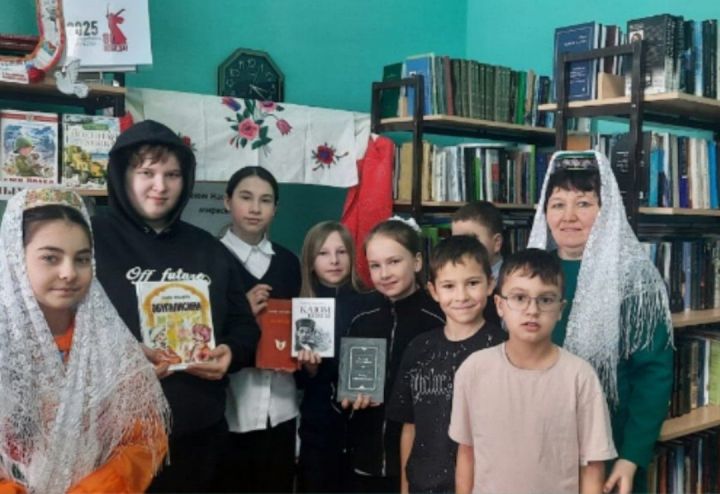 14 февральдә бөек галим, мәгърифәтче, язучы Каюм Насыйри тууына 200 ел