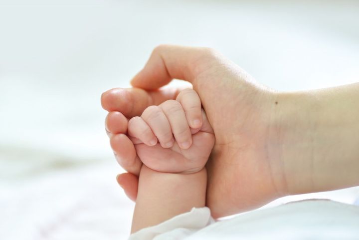Популяр алып баручы гаиләсендә сөенечле вакыйга