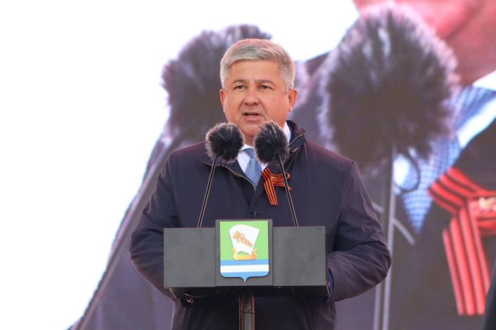 Михаил Афанасьевка «Ватан алдындагы казанышлары өчен» ll дәрәҗә медаль ордены бирелде