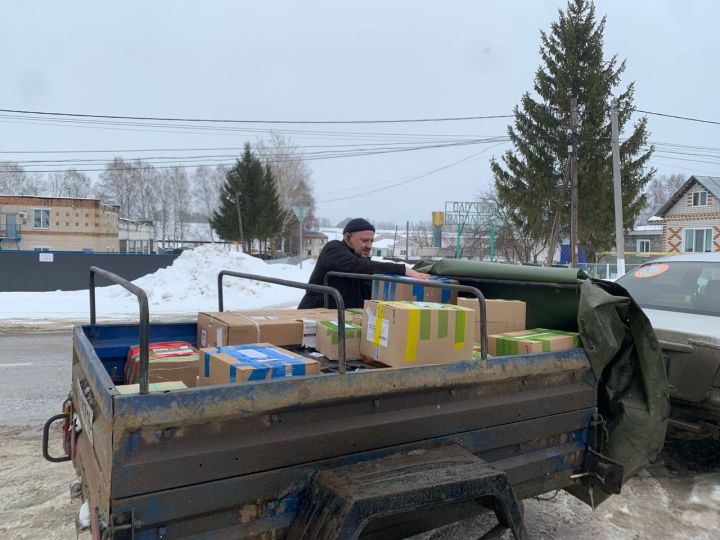 РФ атказанган волонтеры разведчикларга гуманитар йөк тапшырачак