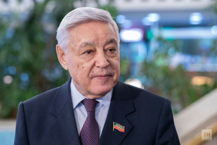 ТР Дәүләт Советы Рәисе Ф.Х. Мөхәммәтшинның  Яз һәм Хезмәт бәйрәме уңаеннан котлавы