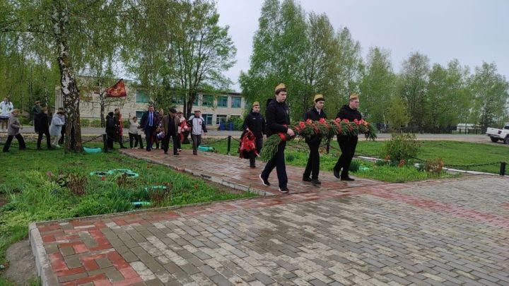 Бишнә, Рус-мари Ковалы авылларында Бөек Җиңүнең 80 еллыгына багышланган тантаналы митинг узды