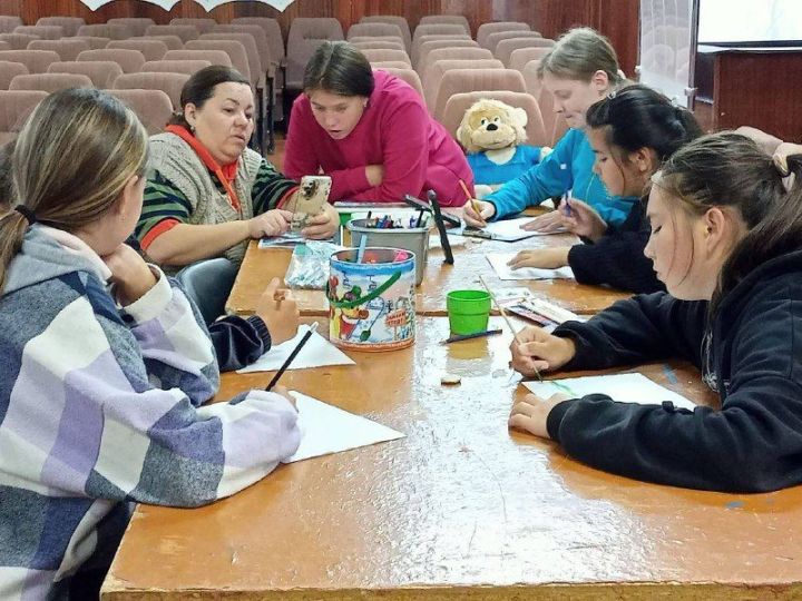 Олы Шырдан авылы балалары җәйге ялларны күңелле уздыра