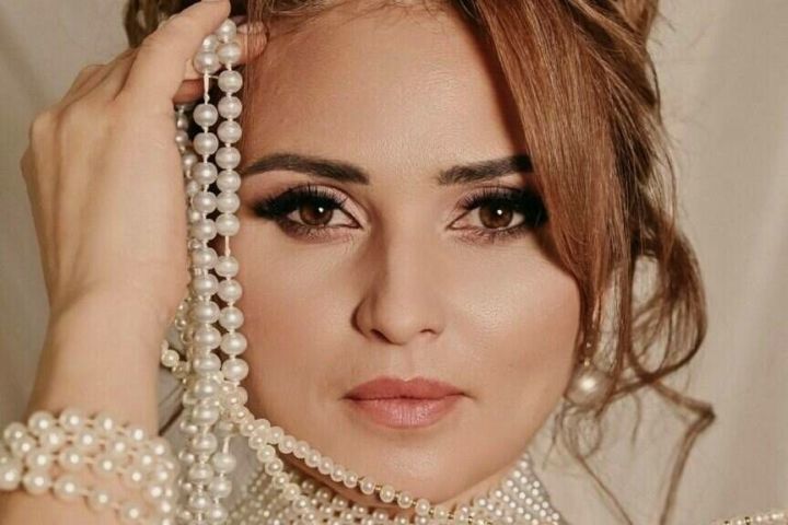 Гүзәл Әхмәтова: «Миңа атна саен интернет аша кем дә булса «өйләнә»