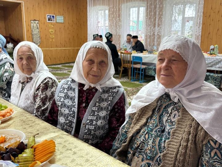 Күлбаш авылы мәчетендә Өлкәннәр көненә багышланган матур очрашу узды