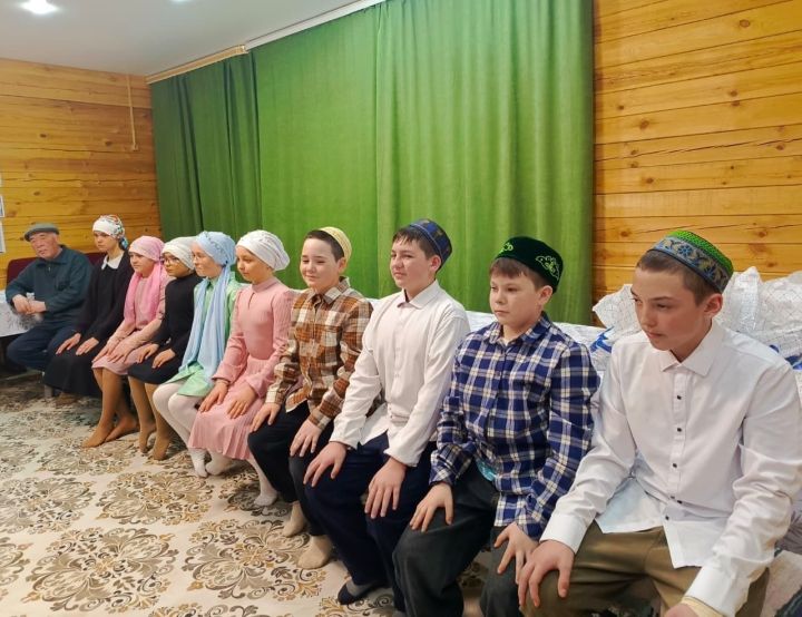 Олы Яке авылы мәчетендә ифтар узды