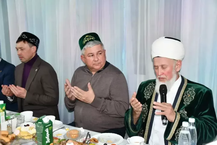 Бакырчы авылының «Суфия» мәчетендә зур ифтар мәҗлесе узды