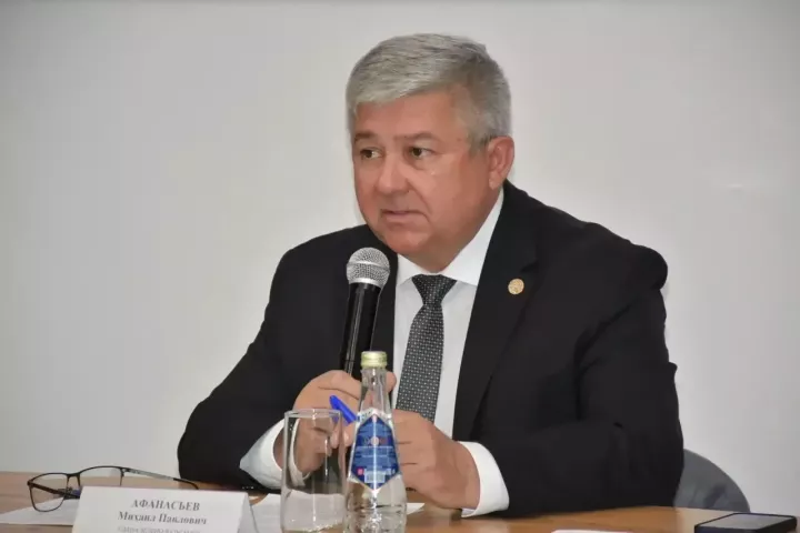 Зур шәһәрдә аерым ЗАГС юк: Яшел Үзән районы башлыгы мөһим мәсьәлә күтәрде