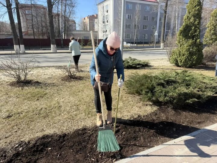 Михаил Афанасьев: «Шәһәр чисталыгы — безнең уртак эш!»