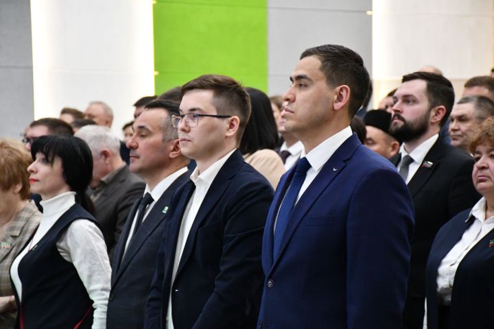 Яшел Үзән сессиясендә – үсеш нәтиҗәләре һәм язгы өмә бурычлары