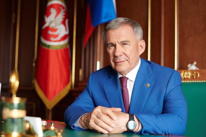 Рөстәм Миңнеханов Татарстан халкын Яз һәм Хезмәт бәйрәме белән котлады