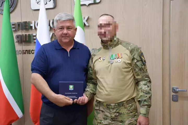 Михаил Афанасьев МХОда катнашучы «Хәмит» позывнойлы якташыбыз белән очрашты