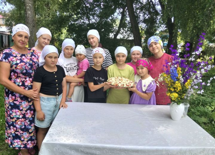 Акъегеттә «Цезарь» салаты ясау буенча мастер-класс үтте