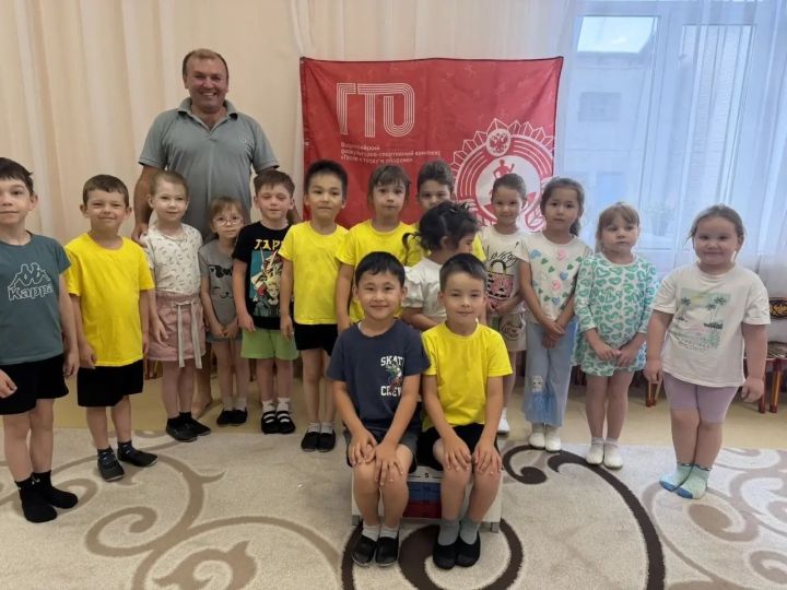 «Дюймовочка» тәрбияләнүчеләре ГТО дөньясына беренче адым ясады