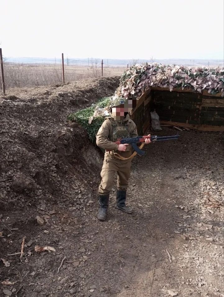 «Өйдә аны әтиләре дип көтәләр, ә алгы сызыкта – Хәмит…»